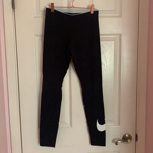 Nike Pants - Women Nike Leggings